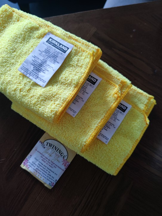 Kirkland Signature Ultra-plush Microfibre Towels