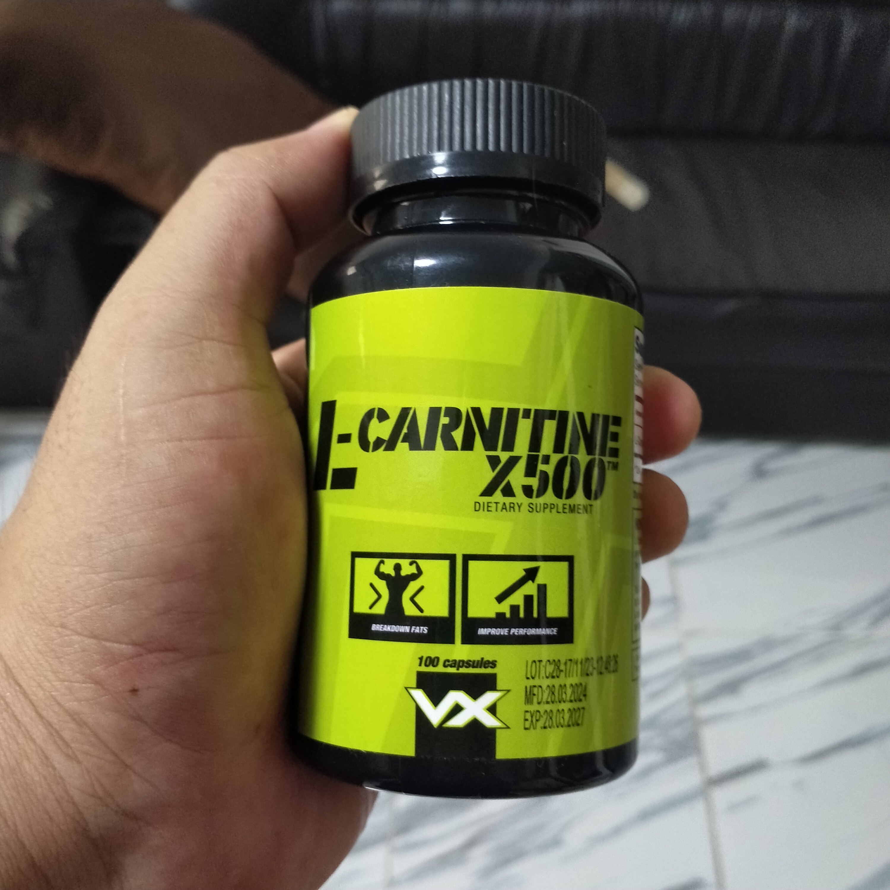 vitaxtrong l-carnitine x500 แอลคาร์นิทีน VITAXTRONG L-CARNITINE X500 100 CAPS เพิ่มพลังเผาผลาญ  เพิ่มการใช้ไขมัน L-carnitine อัดแน่น 500 mg. ต่อเม็ด ปราศจากสารอันตราย  และโลหะหนัก