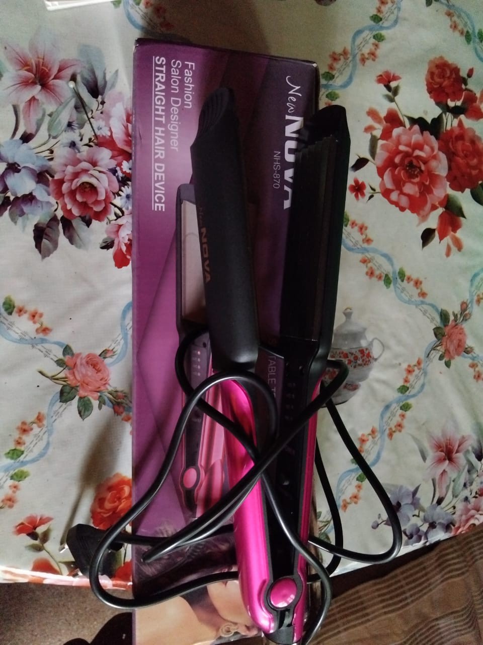 New Nova NHS-870 Crimping Machine for Hair with Steam Iron