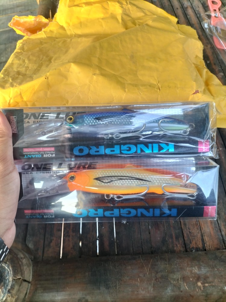 Kingdom Floating Sea Minnow Trolling Lure 50g 145mm 74g 160mm