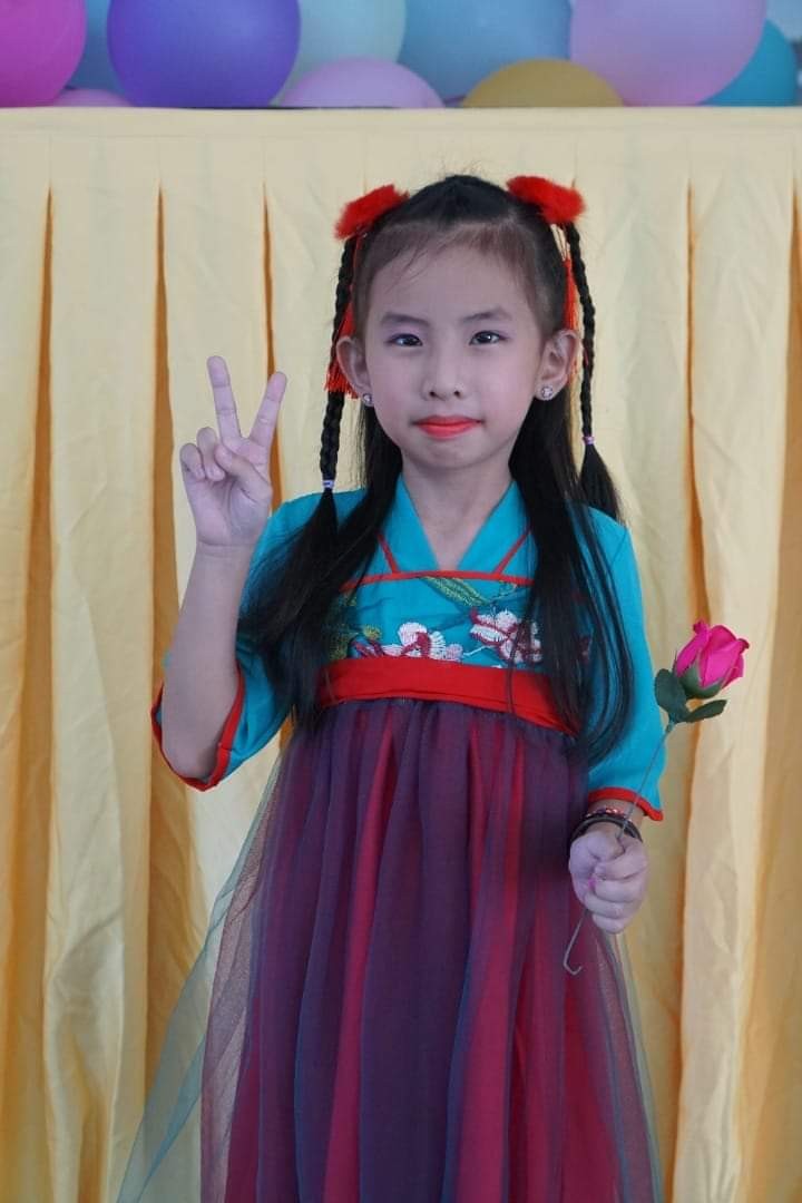 Traditional Chinese Cheongsam Hanfu Dress Kids Princess Costume Wedding  Children Qipao Floral Evening Party Dress for Girl New Year Outfits for 2 3  11 12 13 14Years中国风裙子拜年服装红色
