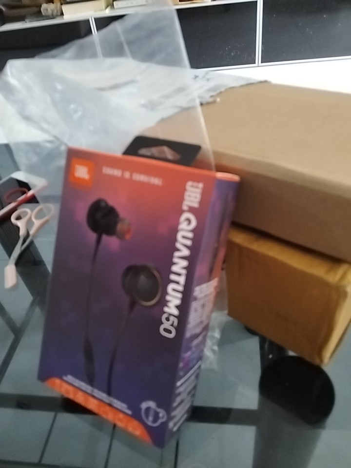 JBL Quantum 50 Wired In-Ear Gaming Headphones Built-In Microphone