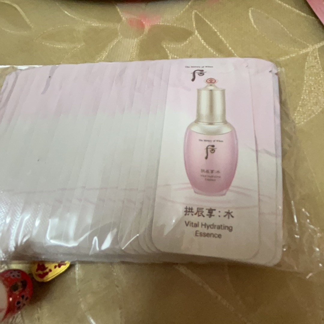 The History Of Whoo - Gongjinhyang Soo Soo Yeon Vital Hydrating Sun Fluid (SPF 50 PA ) - 60ml | Beauty Amora | Korean Beauty Store In Australia - Foto 11