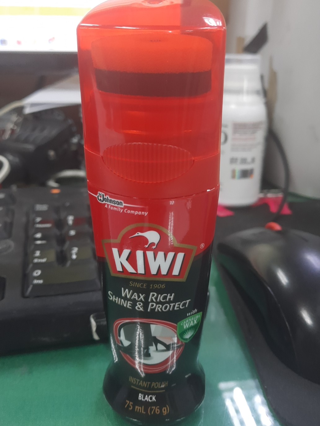 Kiwi wax rich hot sale shine and protect neutral