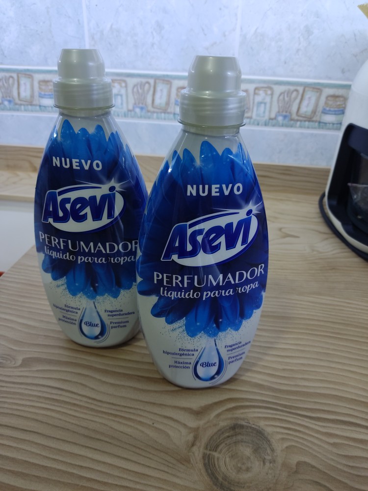 Asevi Perfumador Liquido Ropa Blue 720 ml
