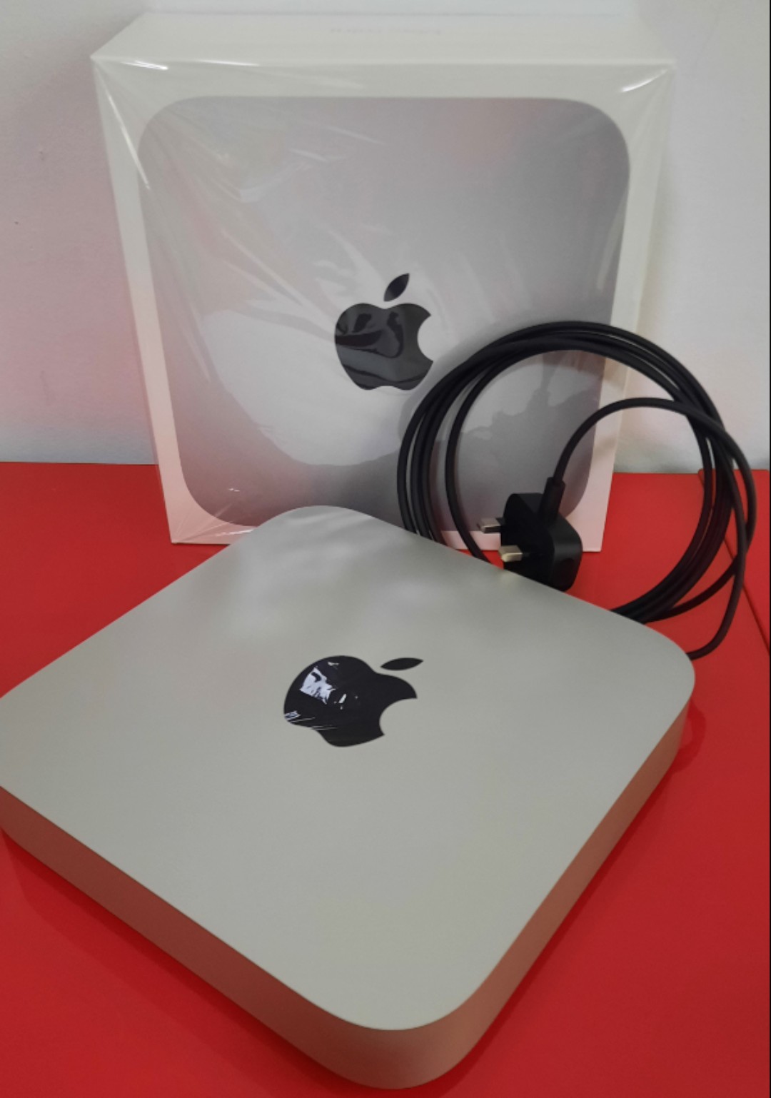 新品未開封】 M1 Mac mini 256GB/8GB 茶箱入り 【公式通販】