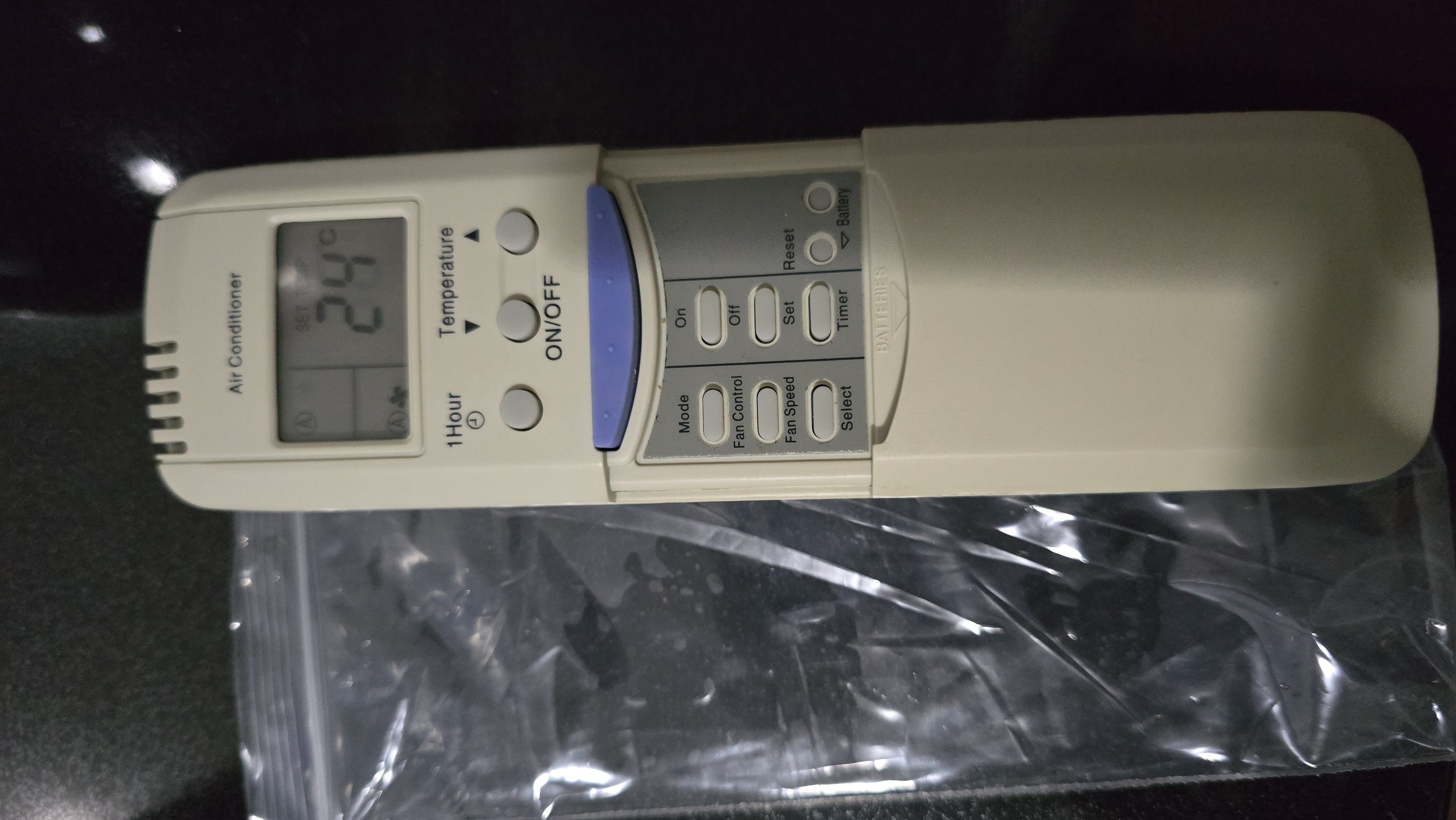 thumbnail image 2 of Universal Replacement Remote Control For Sanyo RCS-5S1E, RCS-7S1E, RCS-1PS4U-G, RCS-SH1BG AC Units 2 of 6