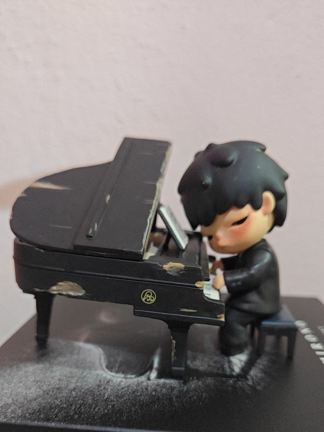【4点】Popmart Hirono The Pianist Figure Hirono The Pianist Figure - POP MART (United States)