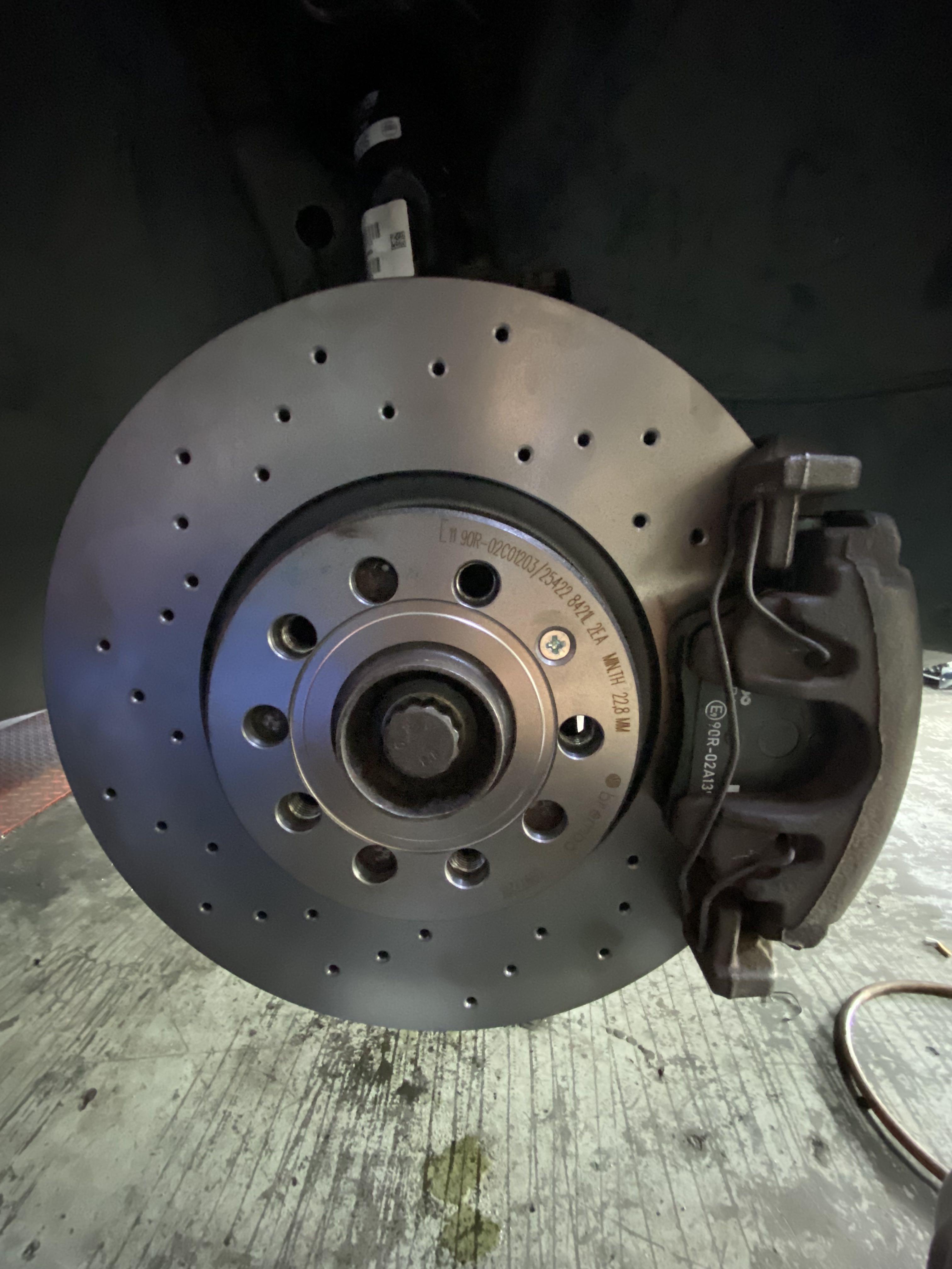 BREMBO XTRA VOLKSWAGEN PASSAT B7 1.8 / GOLF GTI (MK5/MK6) / JETTA