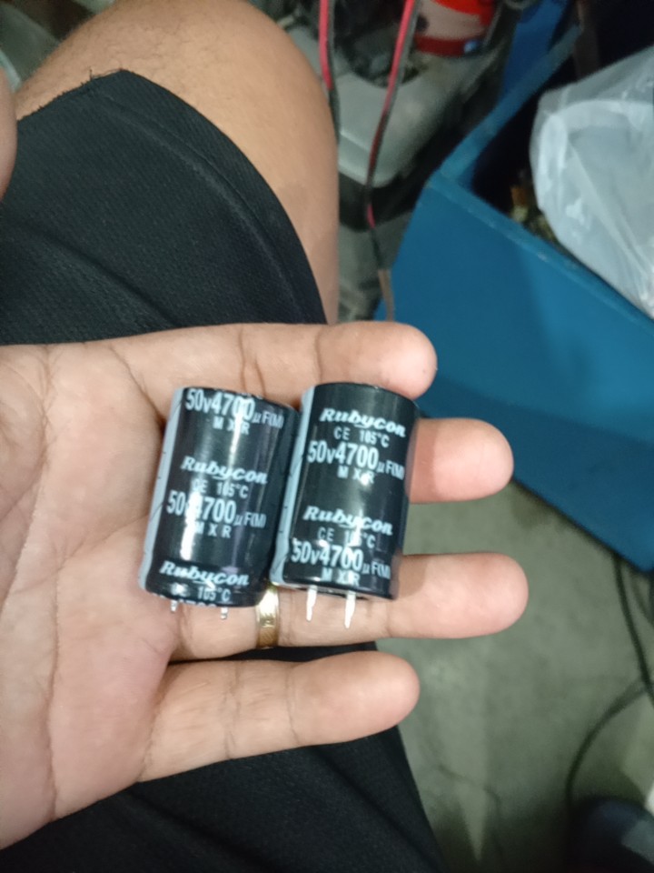 Snap In 4700UF 50V Capacitor For Computer,Electrolytic Capacitor - Foto 4