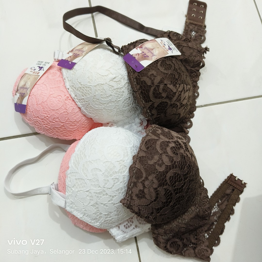 Women Bra Push Up Wired Lace Thick Sponge [Lily Bra Shop]