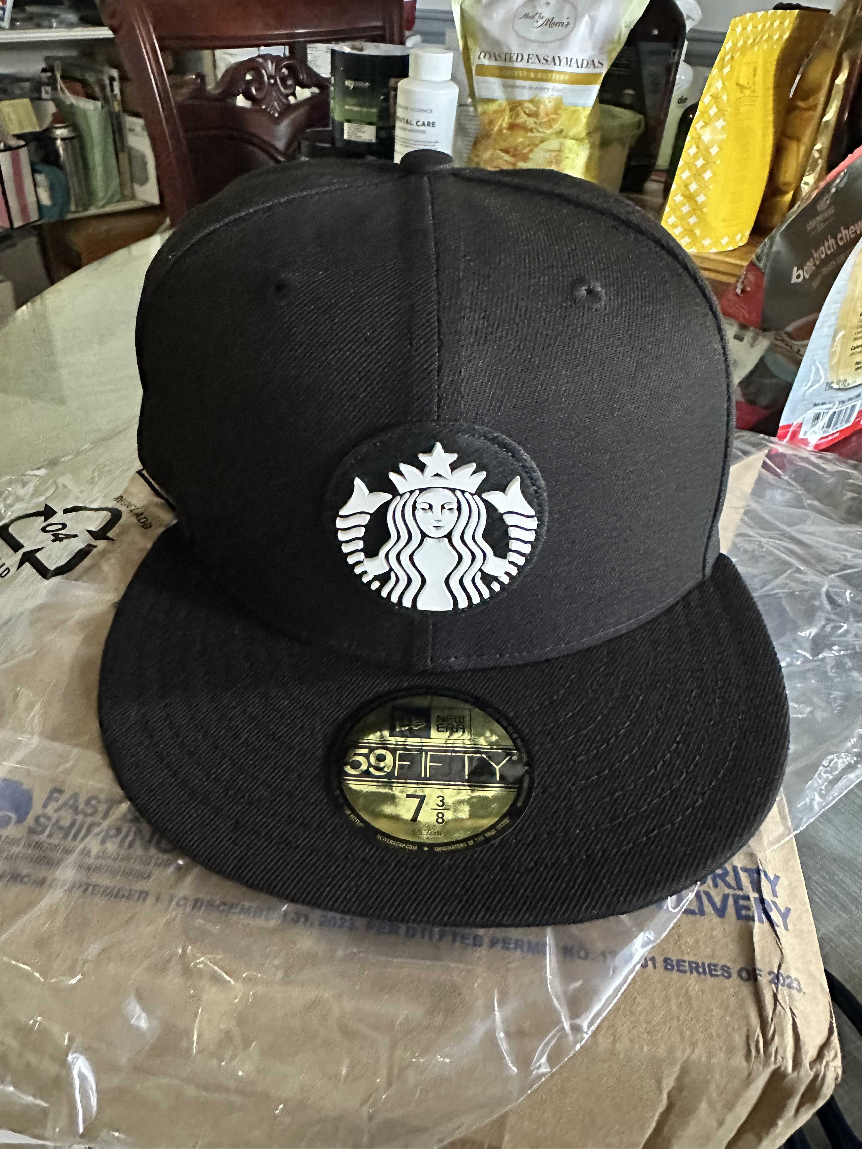 Starbucks New Era Black 59Fifty Medium Cap NewEra (Size 7 3/8