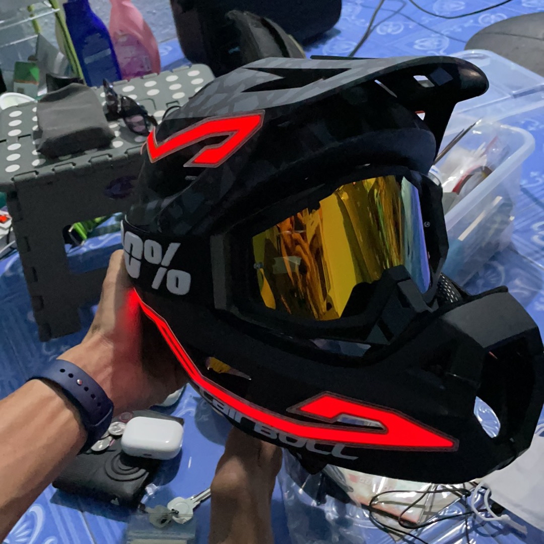 Trên tay Endura MT500 nón bảo đảm fullface chuyên nghiệp mang lại xe đạp điện địa hình sụp đổ  dốc