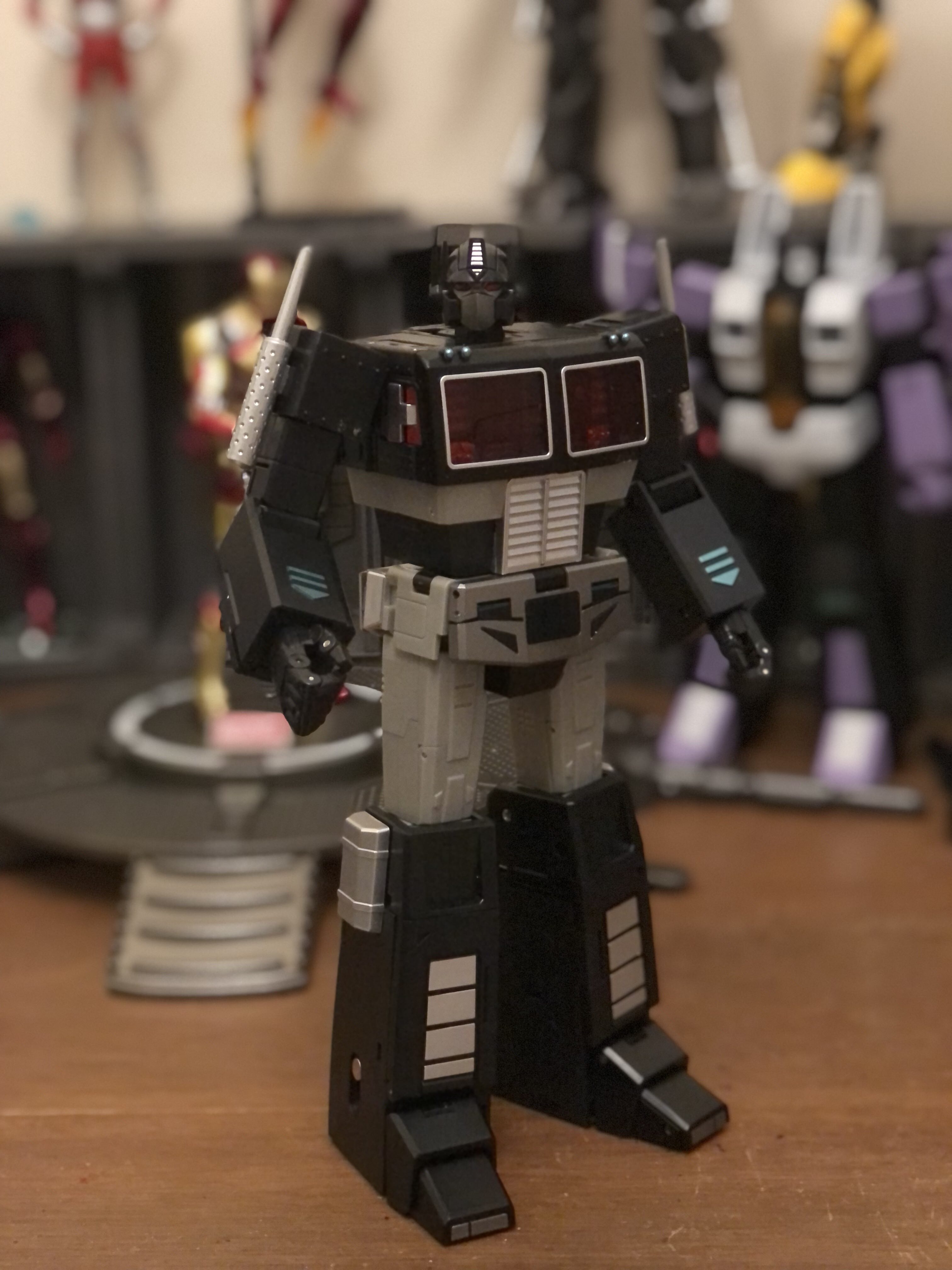 Transform Element Transformable Robot - TE-01B OP Leader ( MP 3.0 