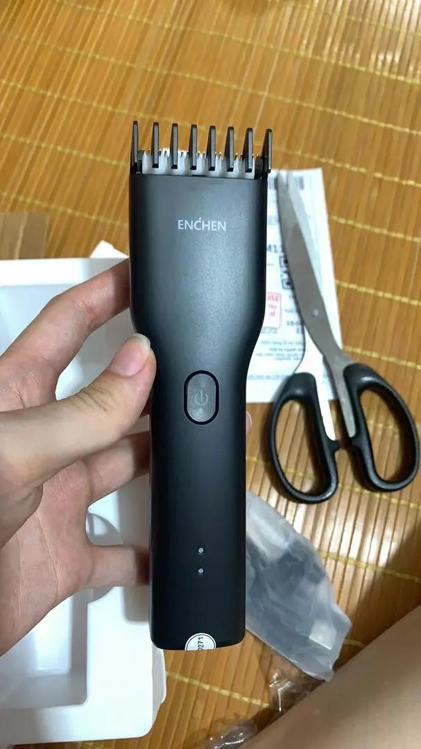 Details more than 151 mi hair trimmer super hot POPPY