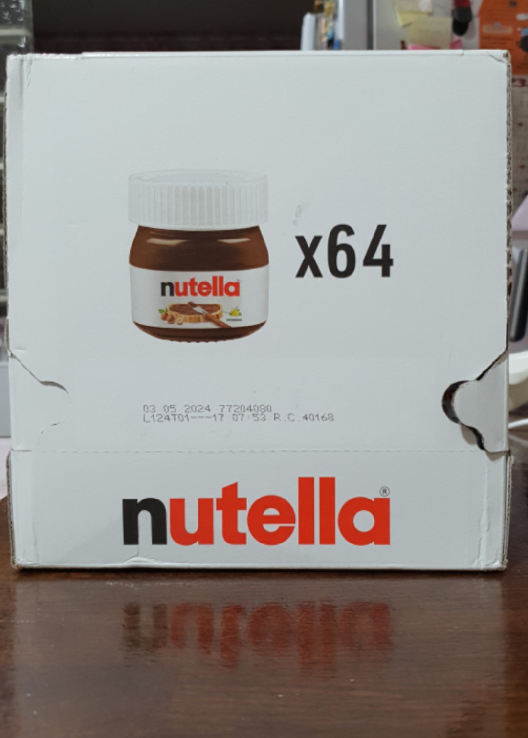 Pack 64 botes de crema de avellanas y cacao Nutella mini 25gr