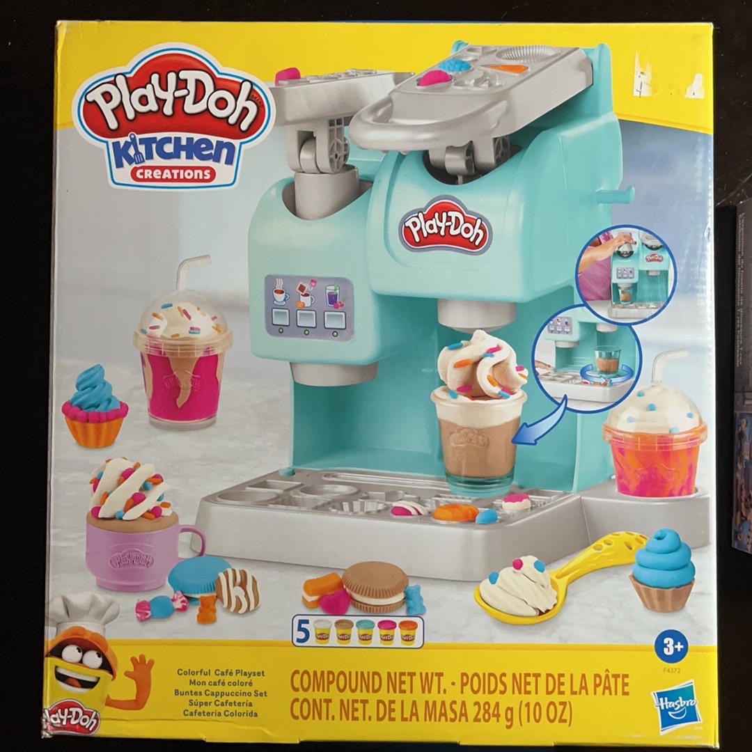 Play-Doh Kitchen Creations Colorful Cafe Playset