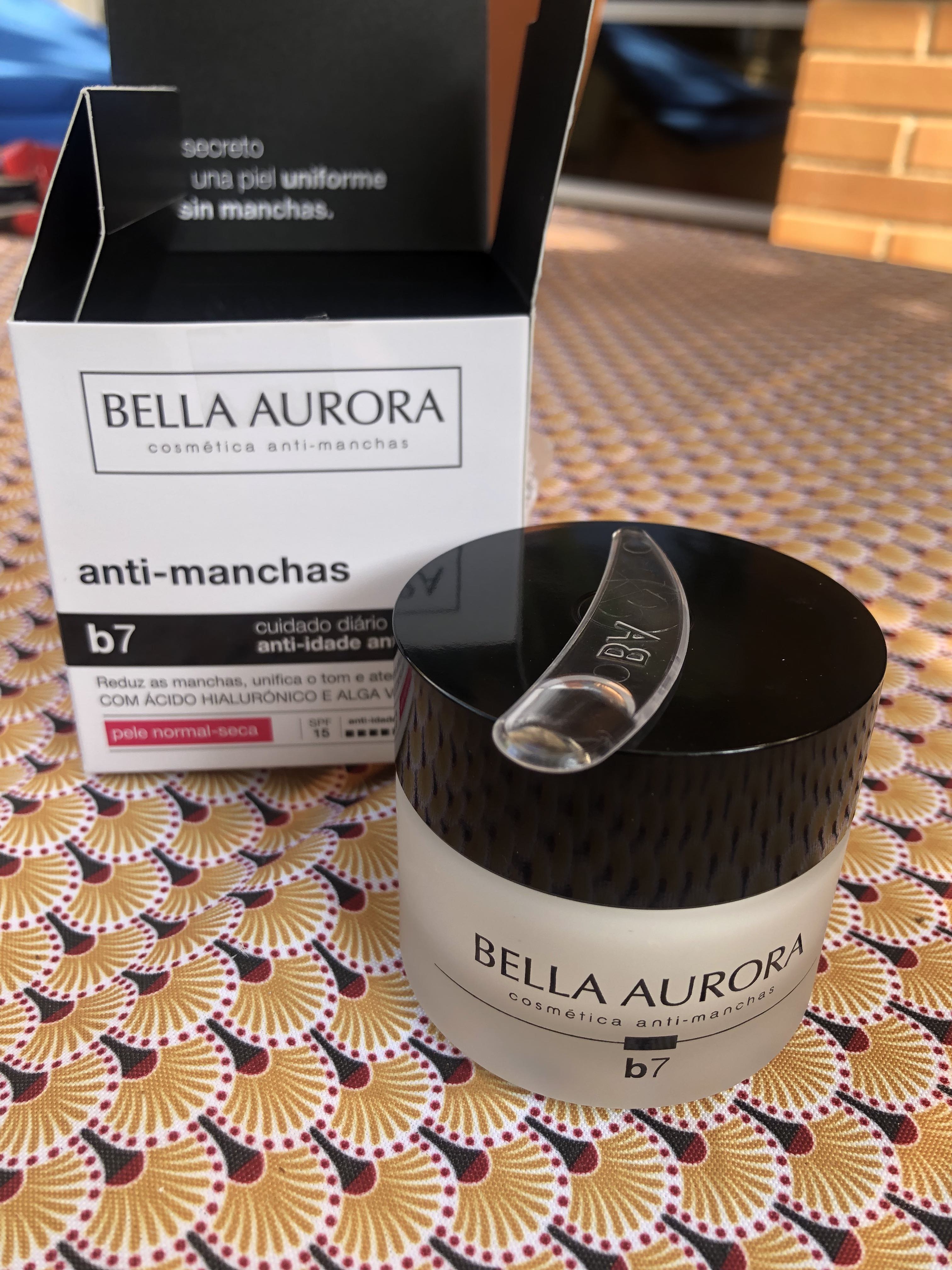 Bella Crema De Día Multi-Perfeccionadora BELLA AURORA Tratamiento diario  antiedad y anti-manchas precio