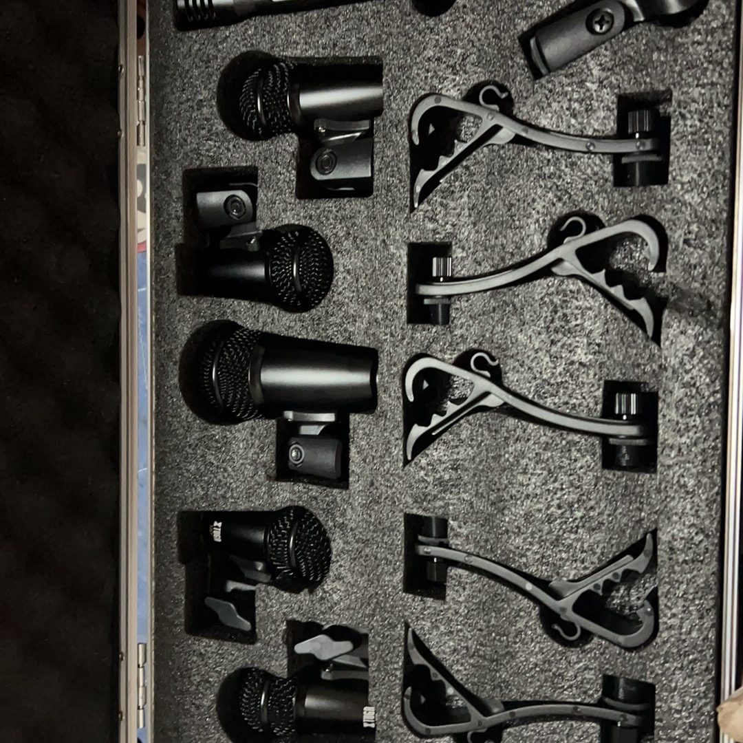 XTUGA MI7 Kit de Microphone de Batterie Dynamique Filaire de 7 Pièces Full  Metal - Kit de Microphone de Basse pour Batterie Vocale Autres Instruments