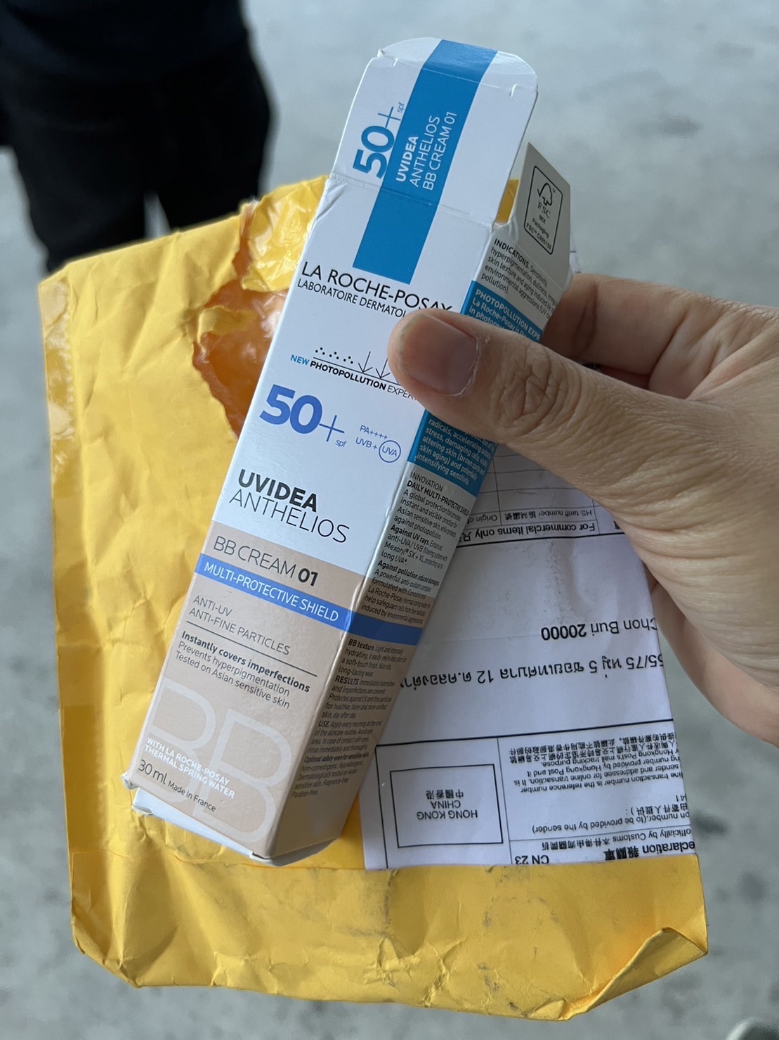 La Roche Posay Uvidea Anthelios BB Cream (01) 30ml | Lazada Singapore