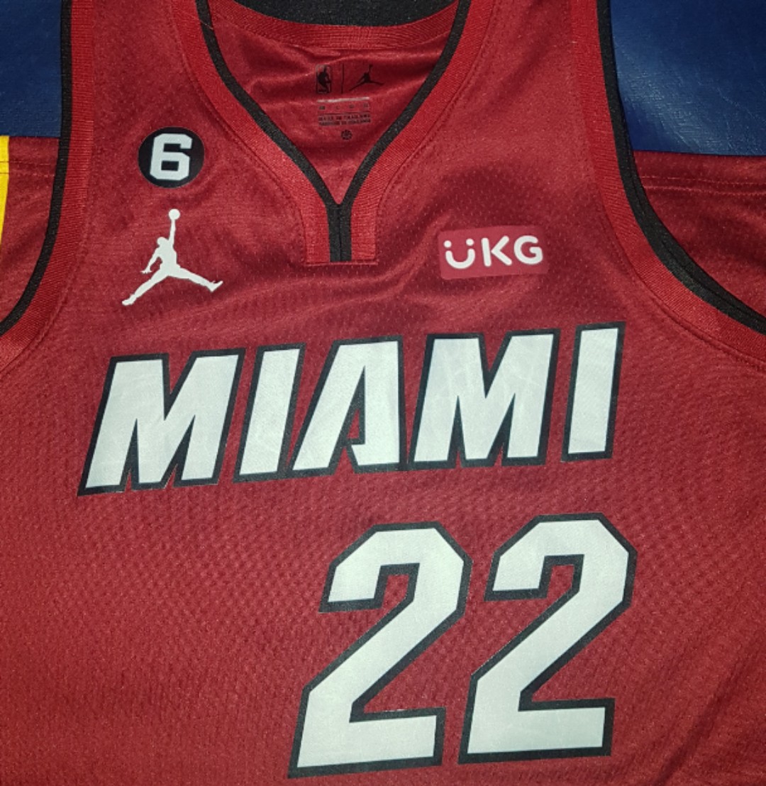 Miami Heat Jordan Statement Edition Swingman Jersey 22 - Red - Jimmy Butler  - Youth