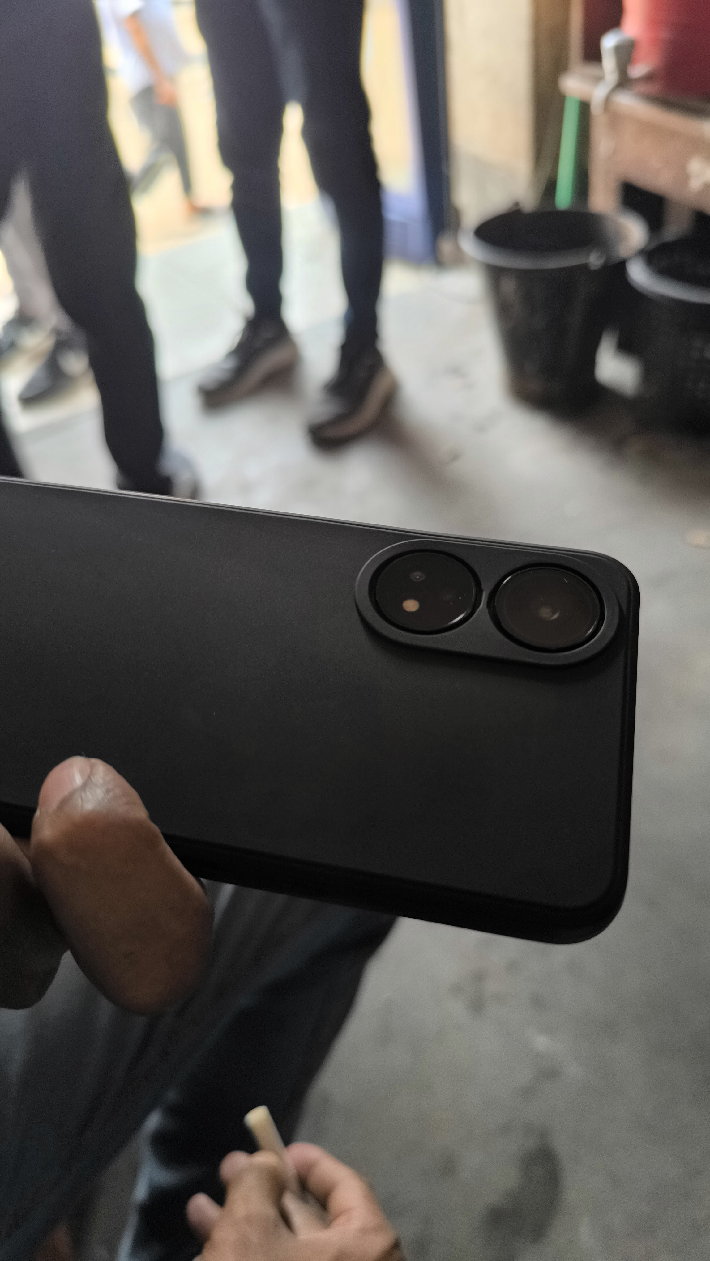 iVoler Anti Ingiallimento Chiaro Cover per Oppo Reno8 T 4G / Oppo Reno 8T 4G con 2 Pezzi Pellicola Vetro Temperato, [Antiurto di Grado Militare] Custodia Trasparente Sottile Case