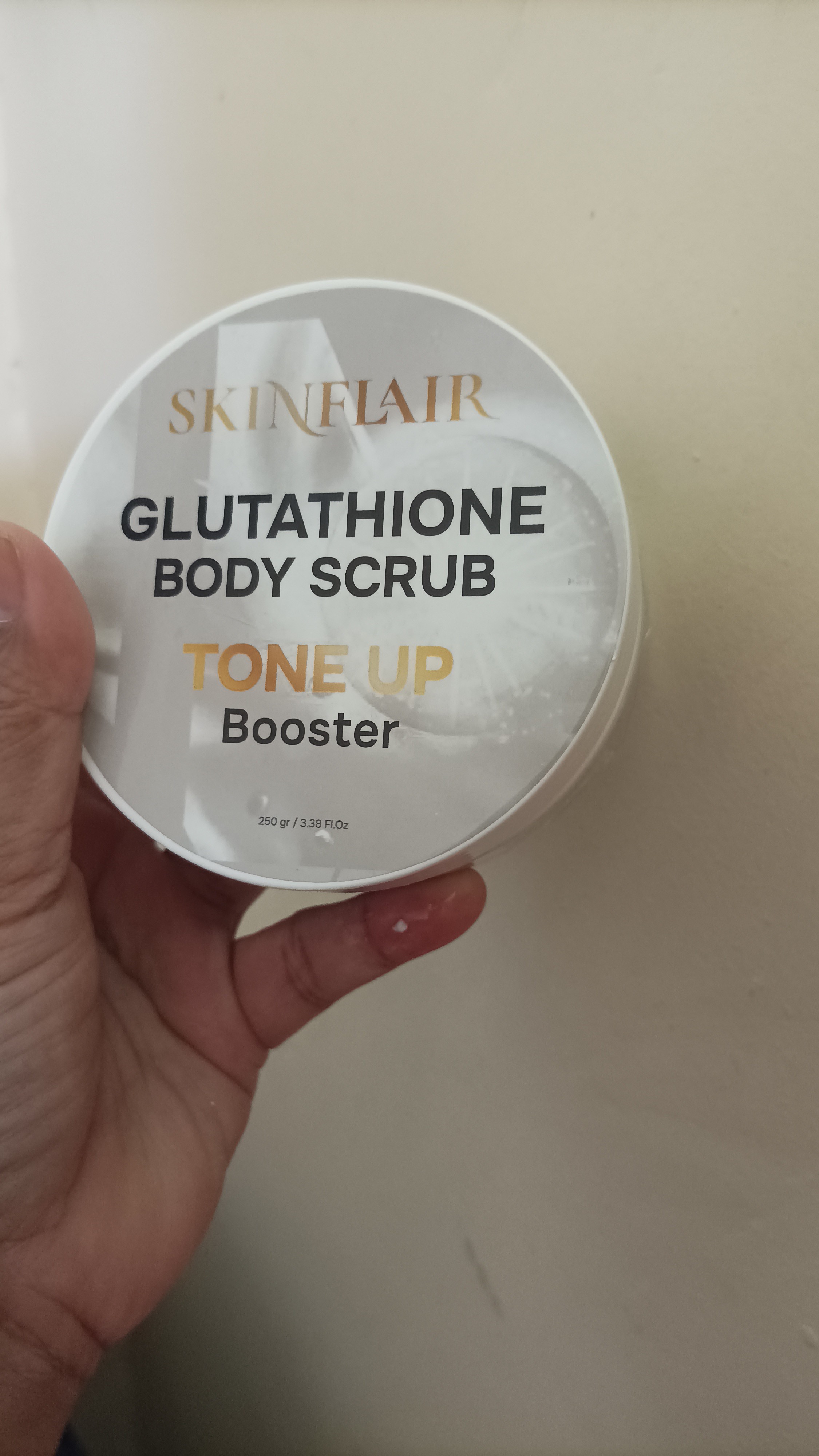 SKINFLAIR GLUTATHIONE BODY SCRUB TONE UP BOOSTER 250GR SCRUB BADAN PENGANGKAT DAKI EXFOLIATE LULUR BADAN BODY LOTION GLUTAWHITE BY SKINFLAIR Scrub Pencerah Kulit Glutathione - Lazada | Lazada Indonesia SKINFLAIR GLUTATHIONE BODY SCRUB TONE UP BOOSTER 250GR SCRUB BADAN PENGANGKAT DAKI EXFOLIATE LULUR BADAN BODY LOTION GLUTAWHITE BY SKINFLAIR Scrub Pencerah Kulit Glutathione - Lazada | Lazada Indonesia