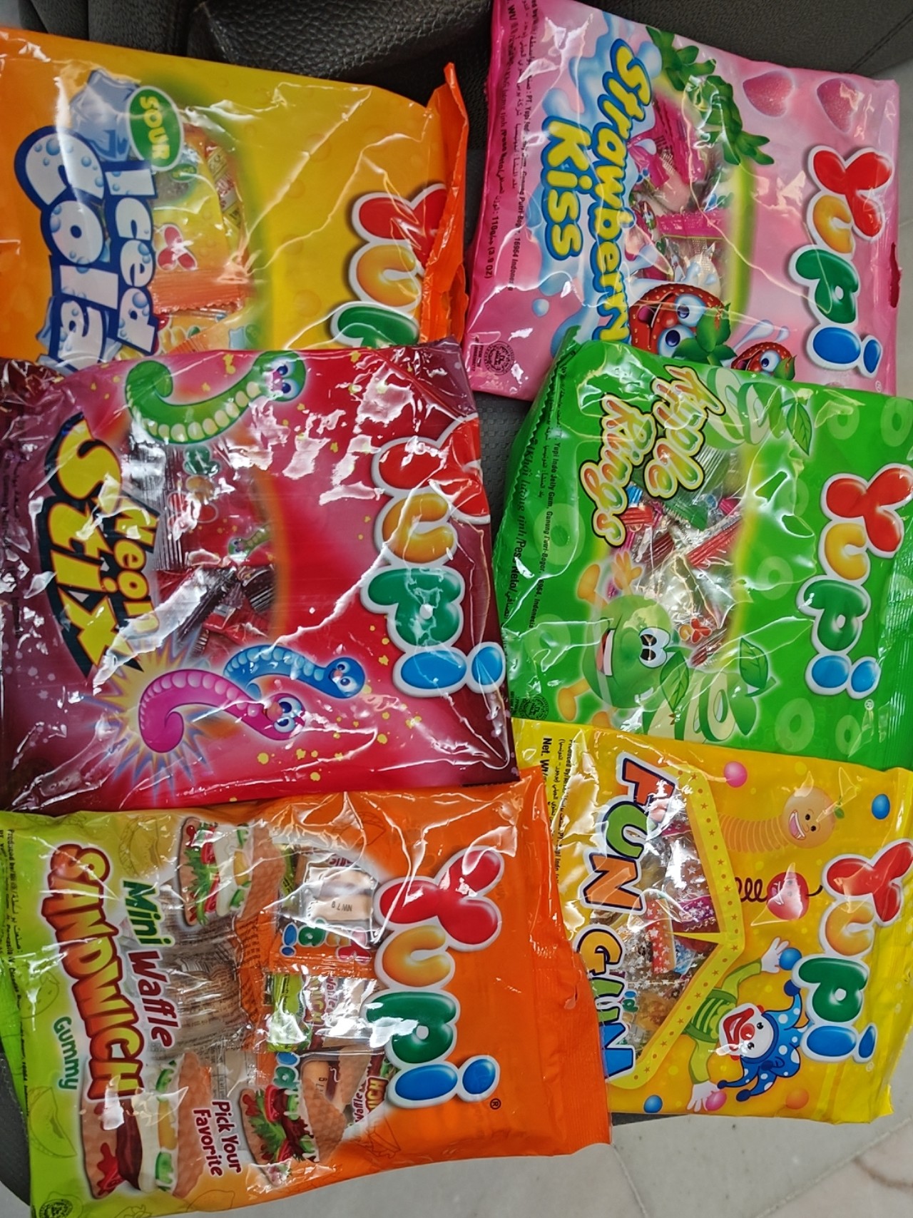 WHOLESALE PRICE ] YUPI GUMMY CANDY ( ORIGINAL / COLA / STRAWBERRY