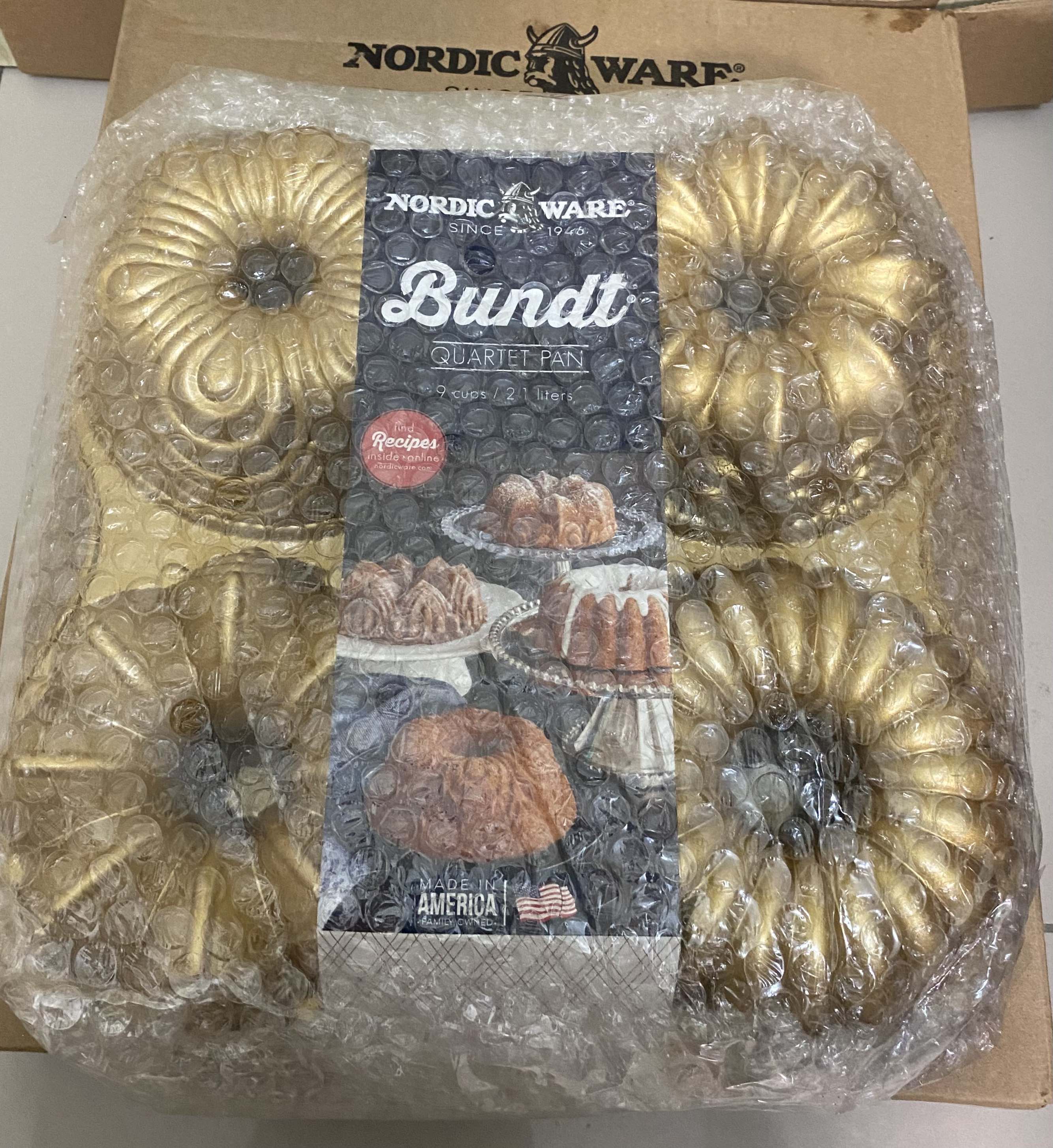 【新品】Nordic Ware Bundt Quartet Mini Cake 9 Cup Bundt® Quartet Pan | Cast Aluminum Bakeware | Nordic Ware