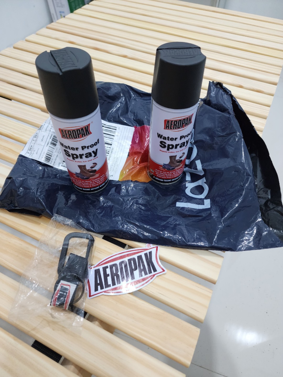 Aeropak 200ml High Performance Waterproof Spray for Camping - China  Waterproofing Fabric Spray, Waterproofing Spray
