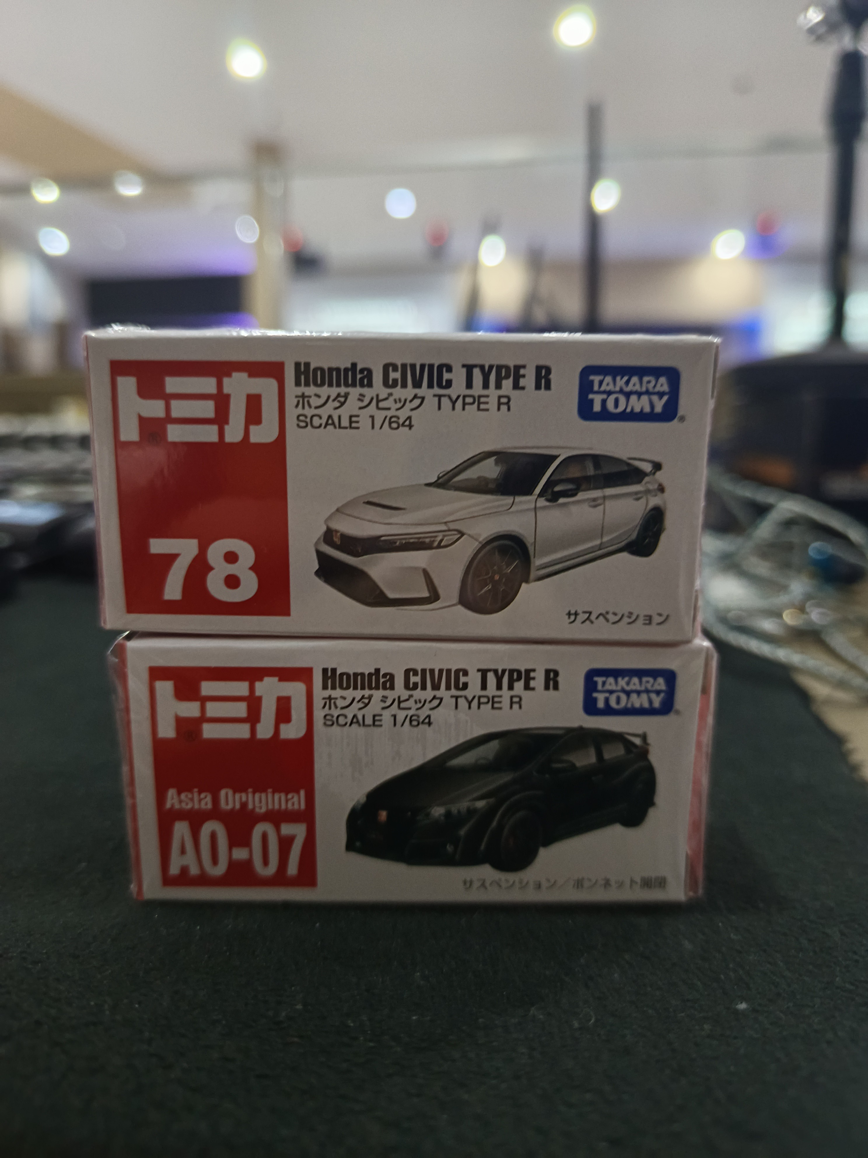 Sold per piece / 1pc) Tomica 67 Honda CR-V CRV | Shopee Philippines
