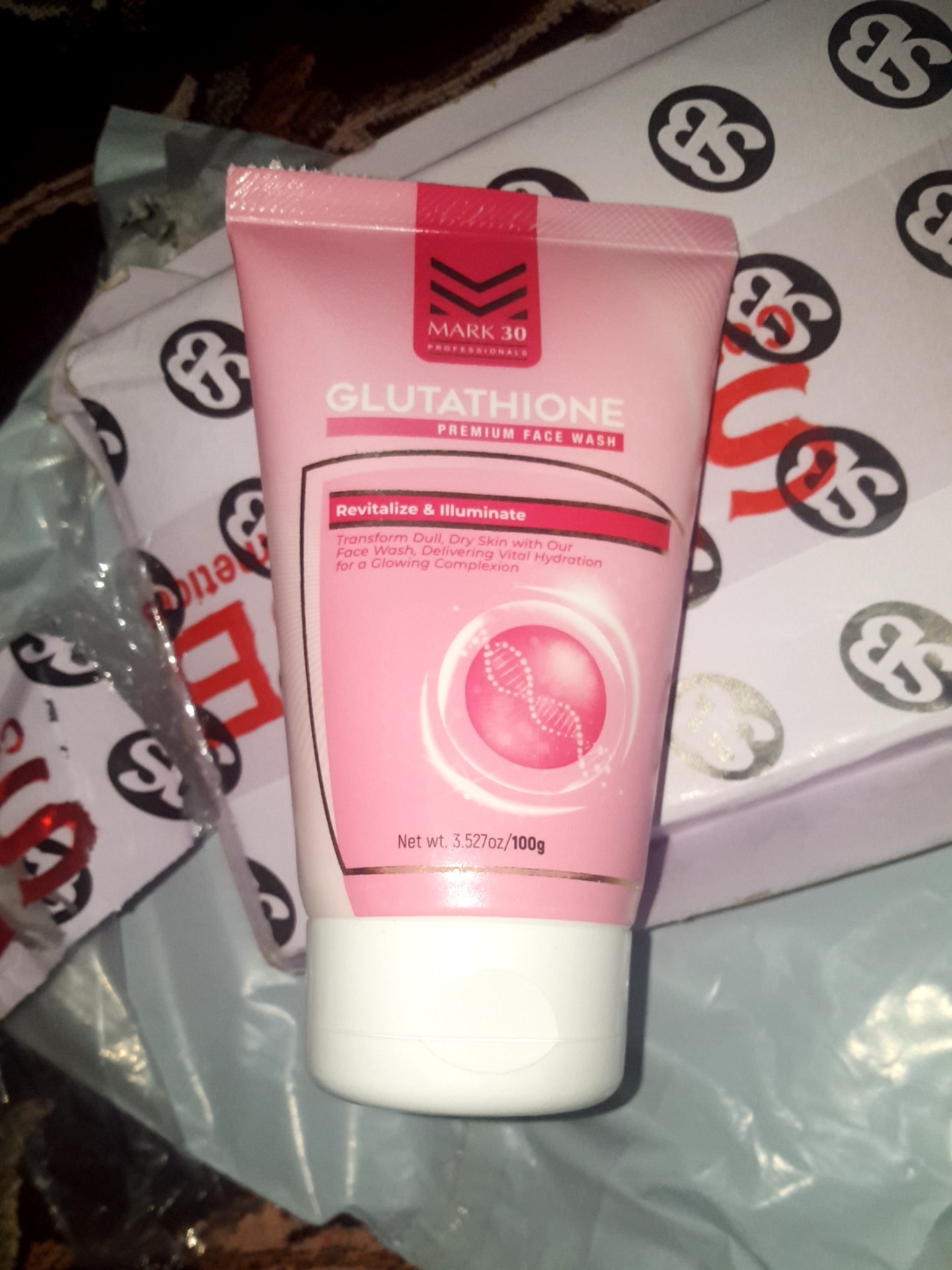 Mark 30 Glutathione Face Wash 100ml l Glutathione Whitening Face Wash l Skin Brightening Facewash l Deep Cleansing Glow Face Wash l Anti-Acne & Dark Spot Removal l Gluta Glow Face Wash