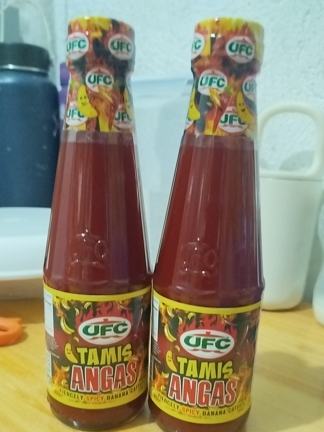 UFC Tamis Anghang Banana Catsup Hot&Spicy 320g - Pack of 2