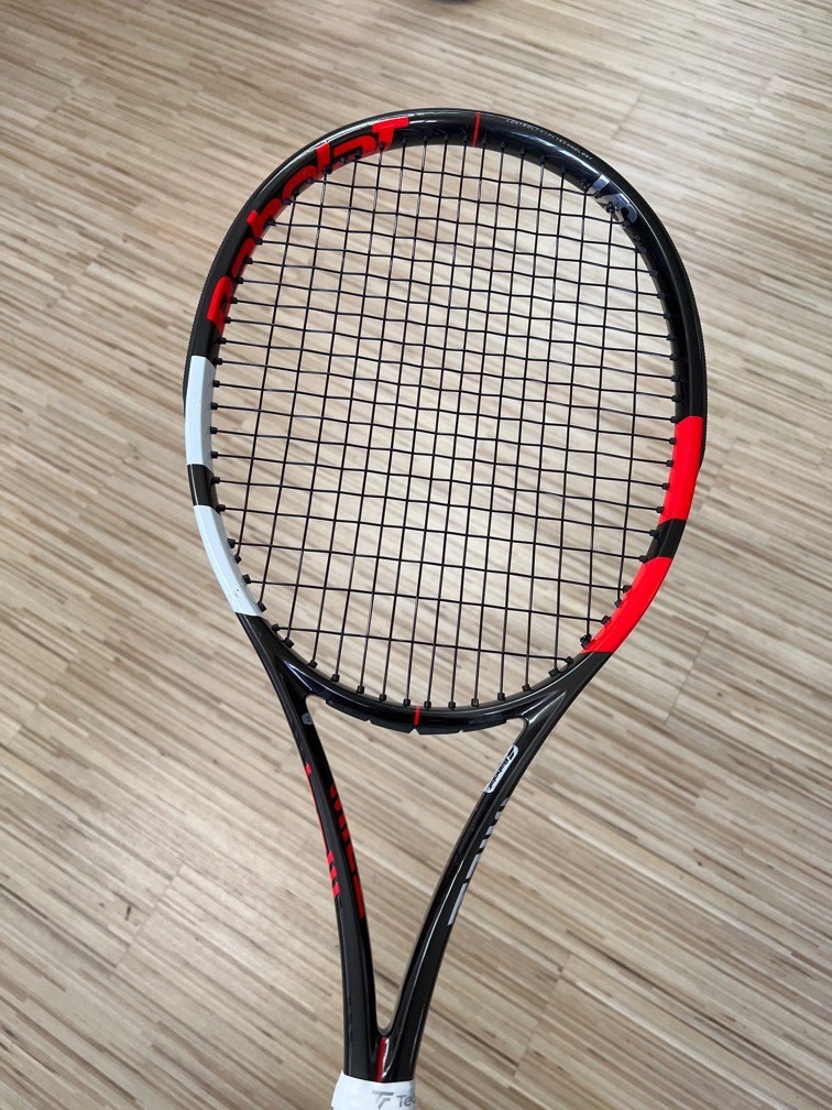 Babolat Pure Strike 100 2025 – Puissance maîtrisée, contrôle et polyvalence