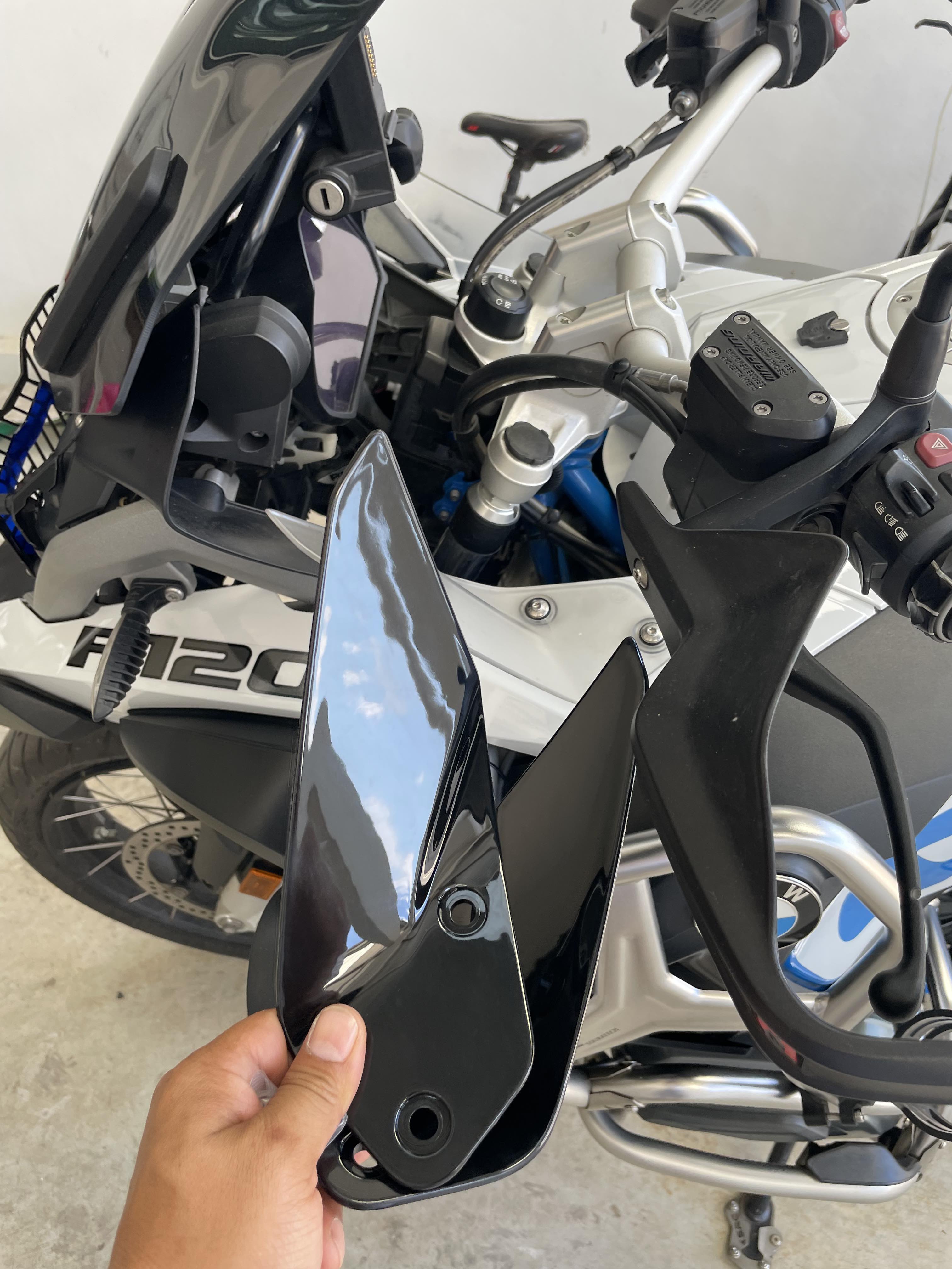 Hand Guards Windshield Windscreen Side Panel Deflector Airflow Hand