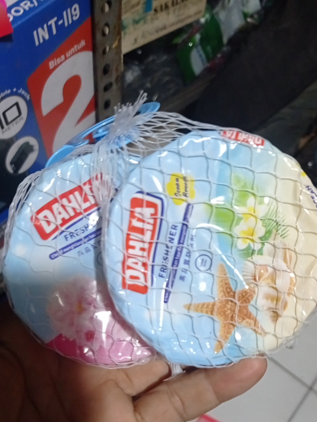 NFR-дің жалаңаш дивалары