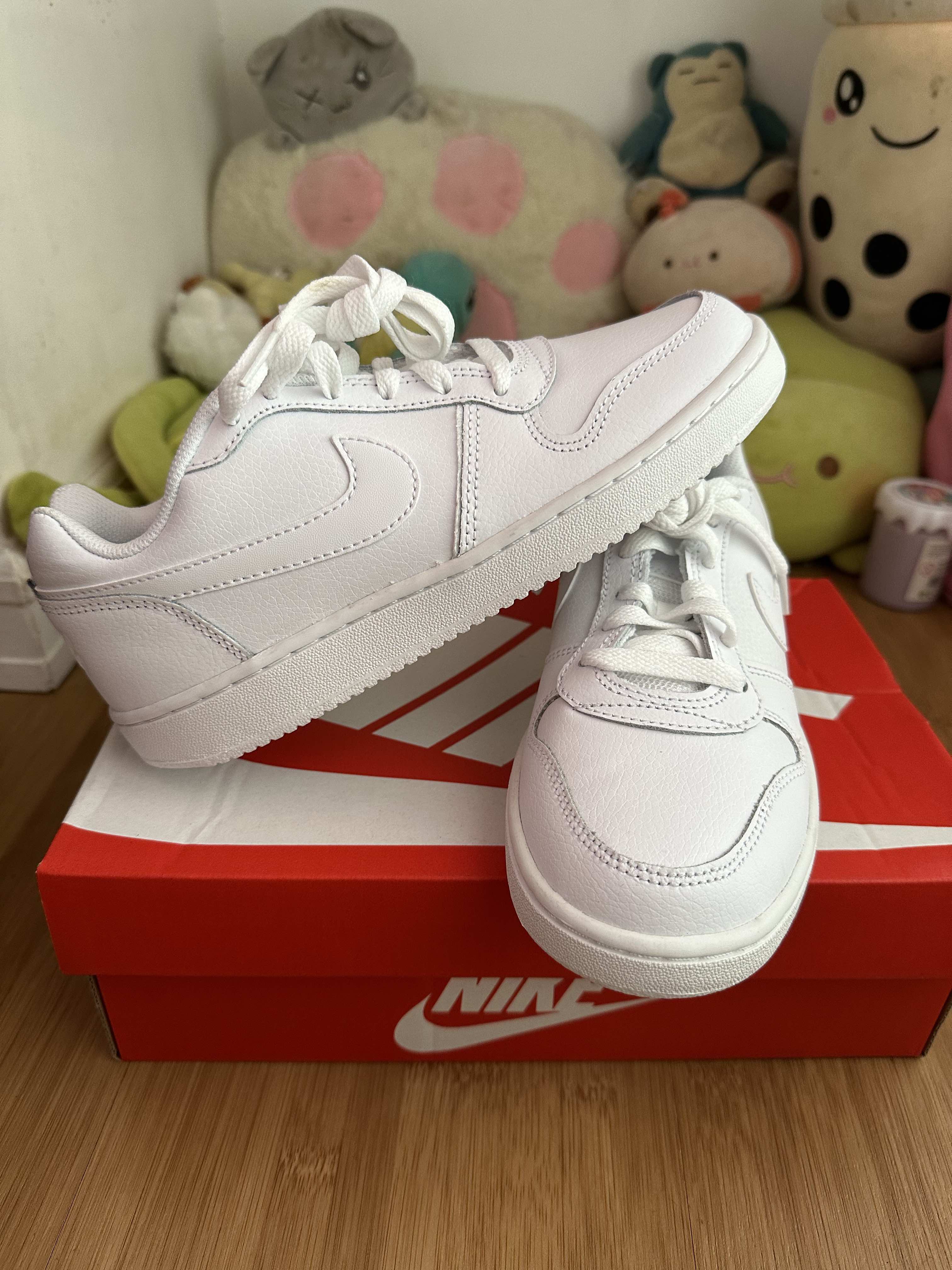 Wmns nike fashion ebernon low