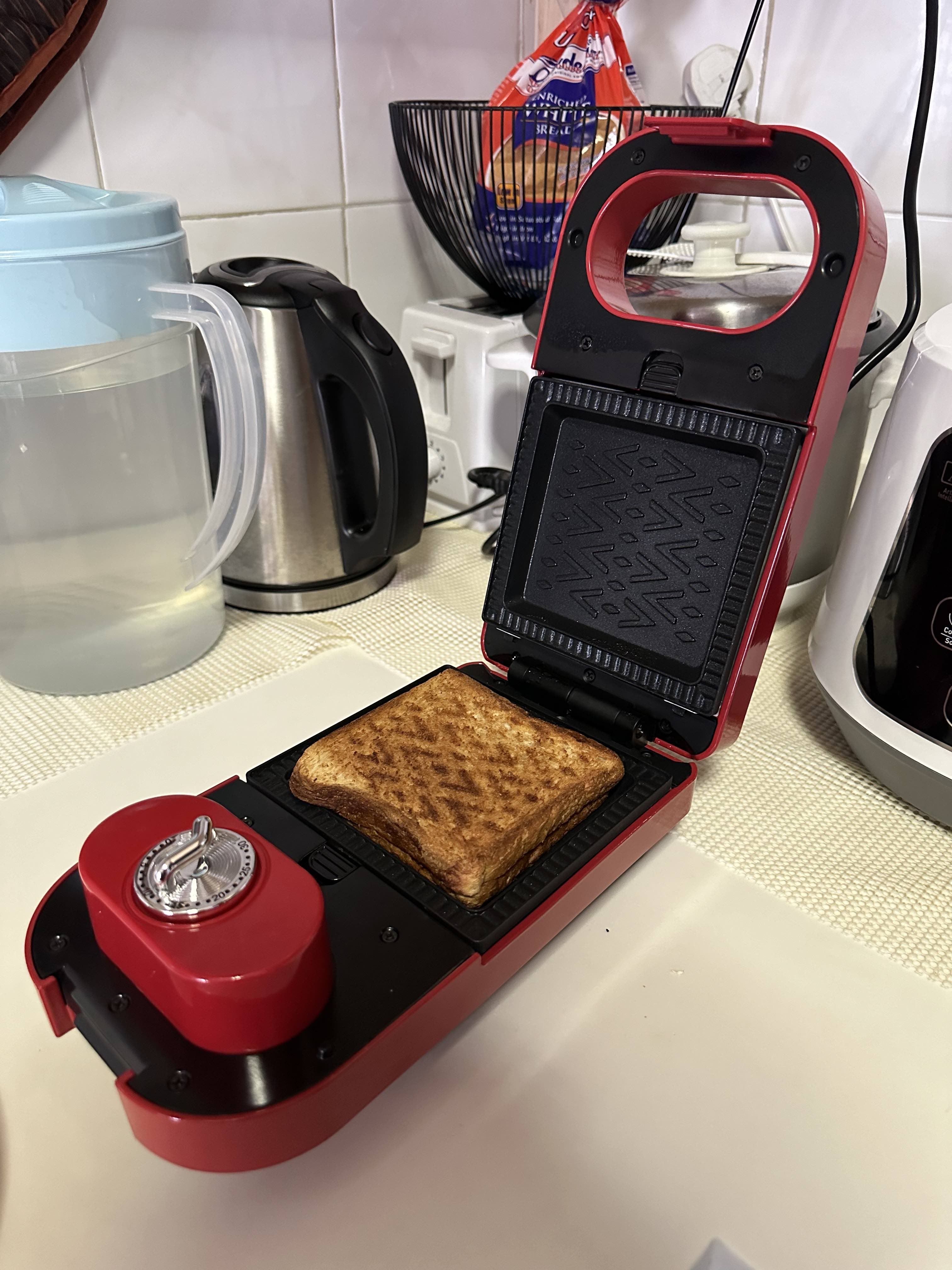Airbot Mini Waffle Maker Donut & Sandwich Multi function Cooker