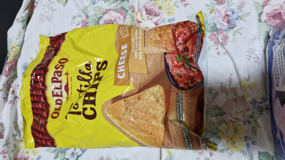 old el paso tortilla chips cheese