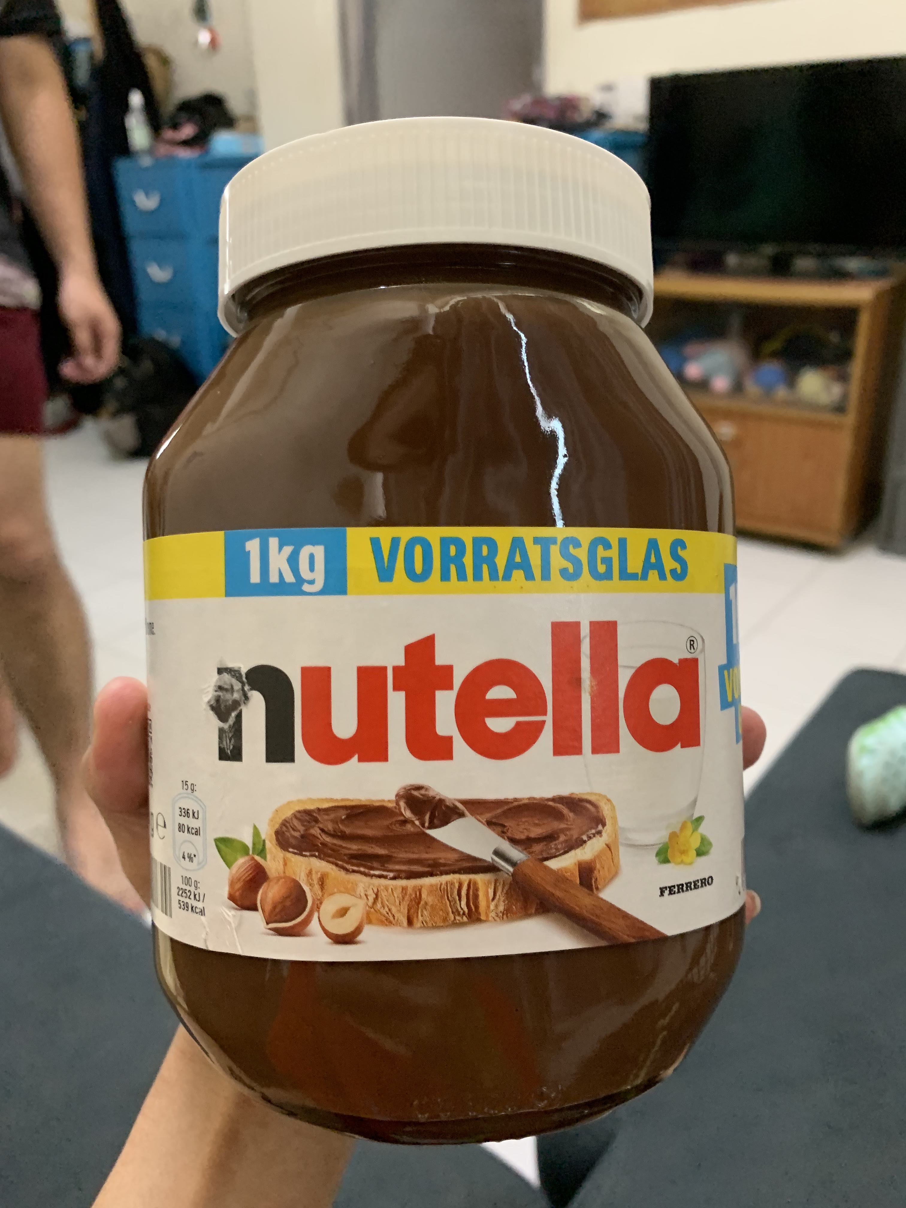 Nutella Spread 1 kg.(1000g.) นูเทลล่า 1000 กรัม BBE