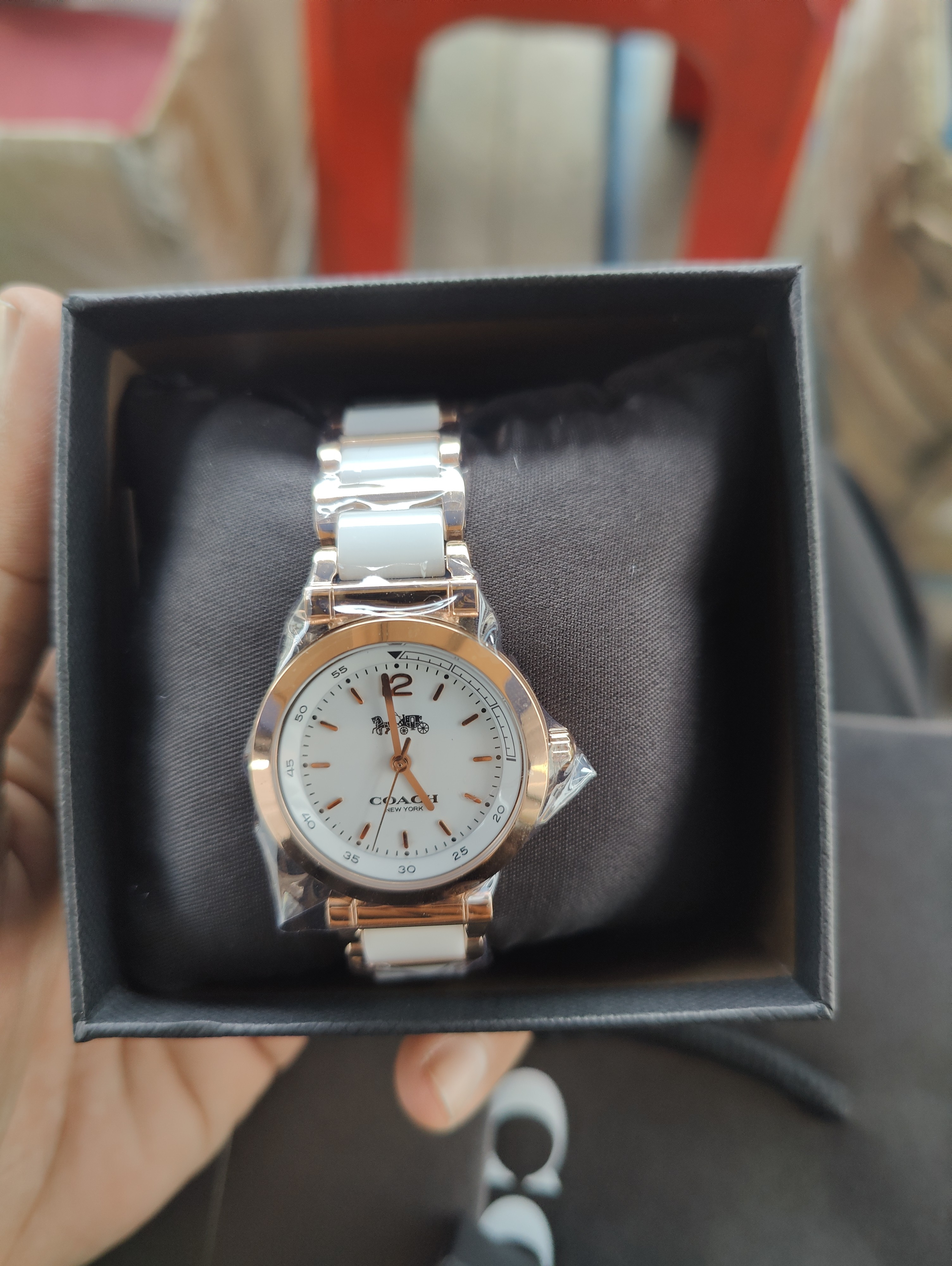 Authentic *FREE BRACELET*] Coach Womens 1941 Sport Rose Gold 