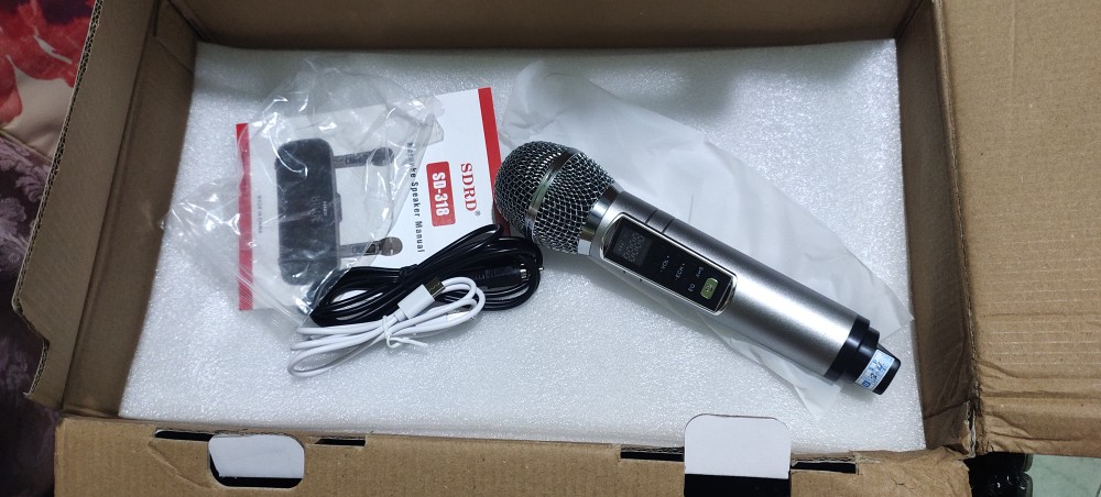 SDRD®︎Karaoke Speaker 探し Manual SD-318 SDRD®︎Karaoke Speaker 探し Manual SD-318