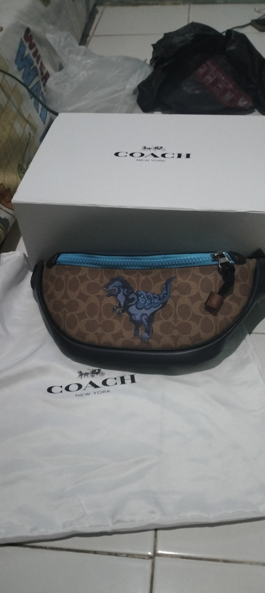 TAS COACH DINO WAIST BAG WAISTBAG SLING BAG SLINGBAG tas selempang