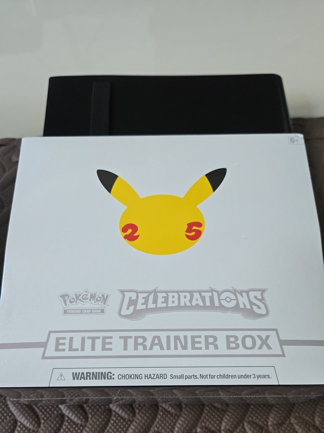 Pokemon TCG 25th Anniversary Celebrations Elite Trainer Box ETB