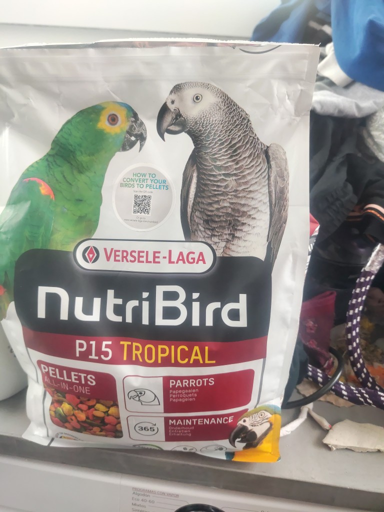 NutriBird P15 Tropical - Versele Laga - perroquets - multicolor pellets