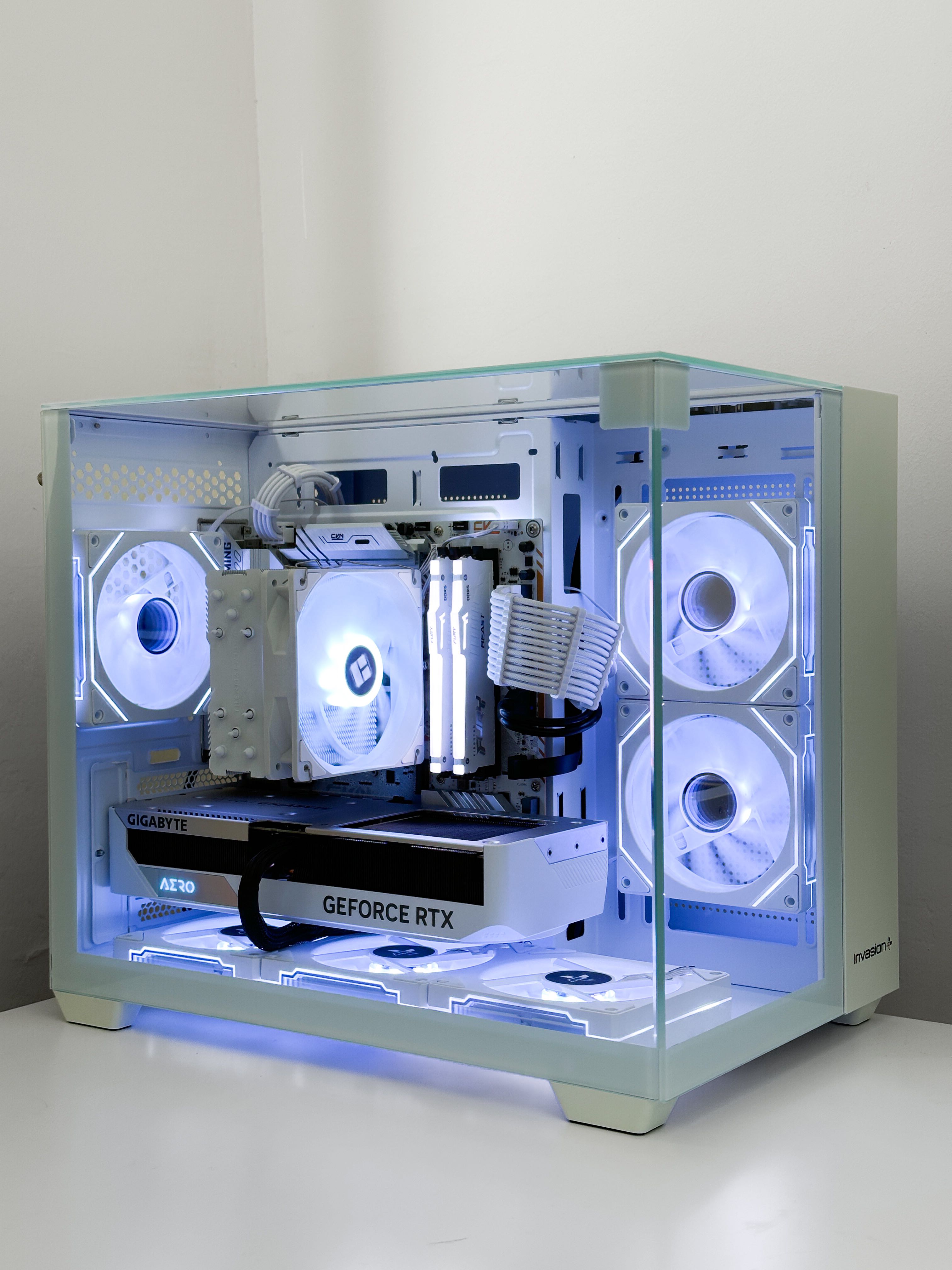 CVN B650M（COLORFUL） COLORFUL CVN B650M GAMING FROZEN V14 WHITE DDR5 MATX AM5 | PC Worth