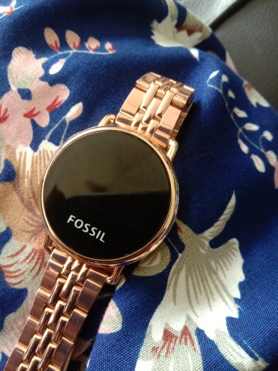 Harga jam fossil q on sale wander