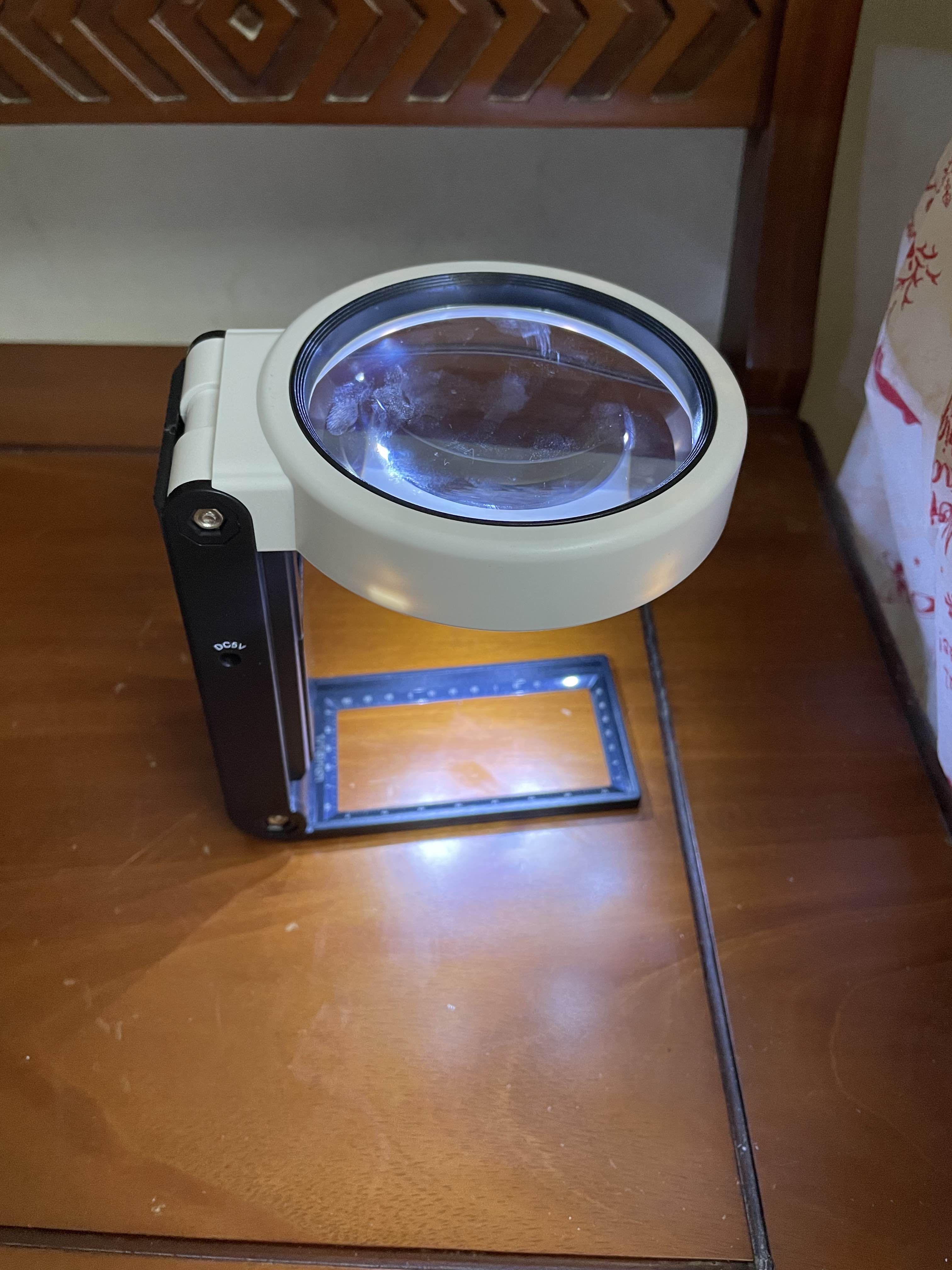 Magnifying Glass With Light And Stand, Hands Free Handheld 6X 25X