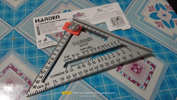 Harden 580757 7“ Multi-purpose Triangle Square 7Inch carbon steel square  Adjustable stainless steel ruler Nylon handle With vial