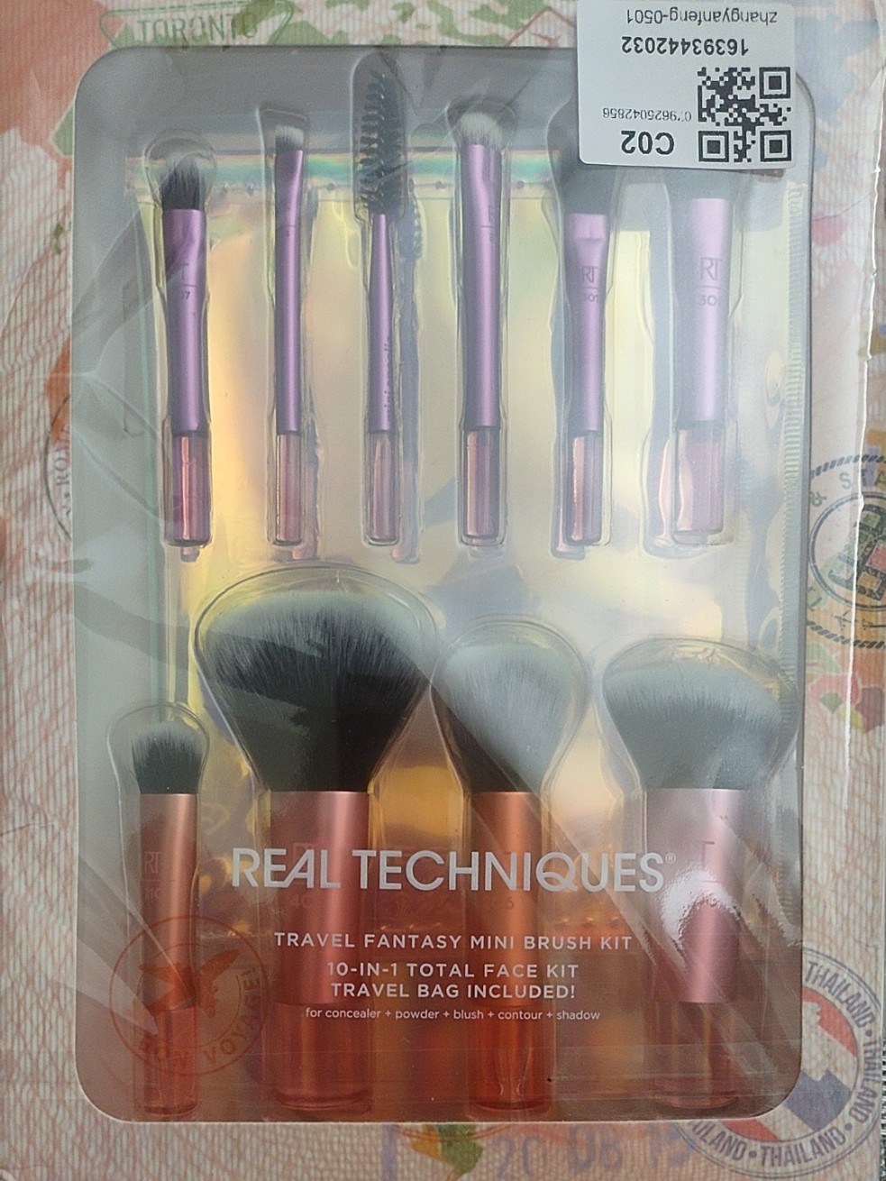  Real Technique Travel Fantasy Mini Brush Kit, Makeup Brushes  For Eyeshadow, Highlight, Contour, Powder, & Concealer, Mini Sized Travel  Brushes & Makeup Bag, Synthetic Bristles, 11 Piece Set : Beauty 